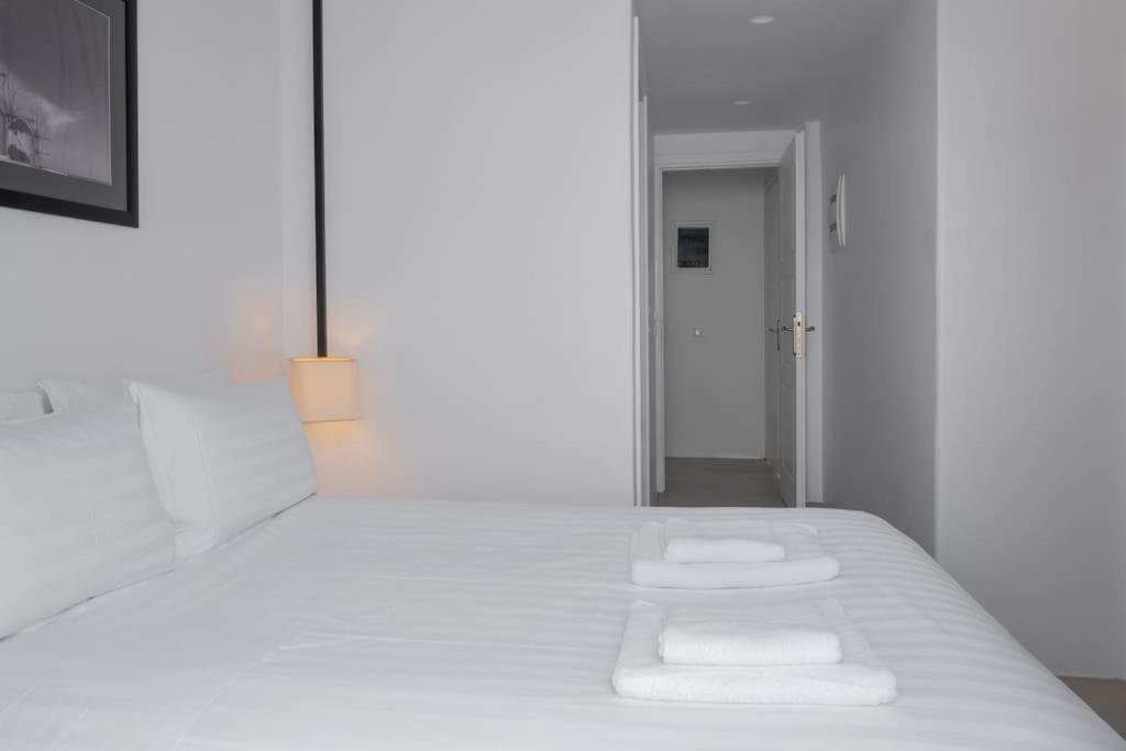 Luxury Apartment Center Of Mykonos Town - Sleeps 4 Exterior photo