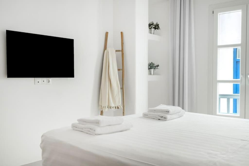 Luxury Apartment Center Of Mykonos Town - Sleeps 4 Exterior photo