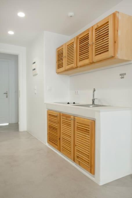 Luxury Apartment Center Of Mykonos Town - Sleeps 4 Exterior photo